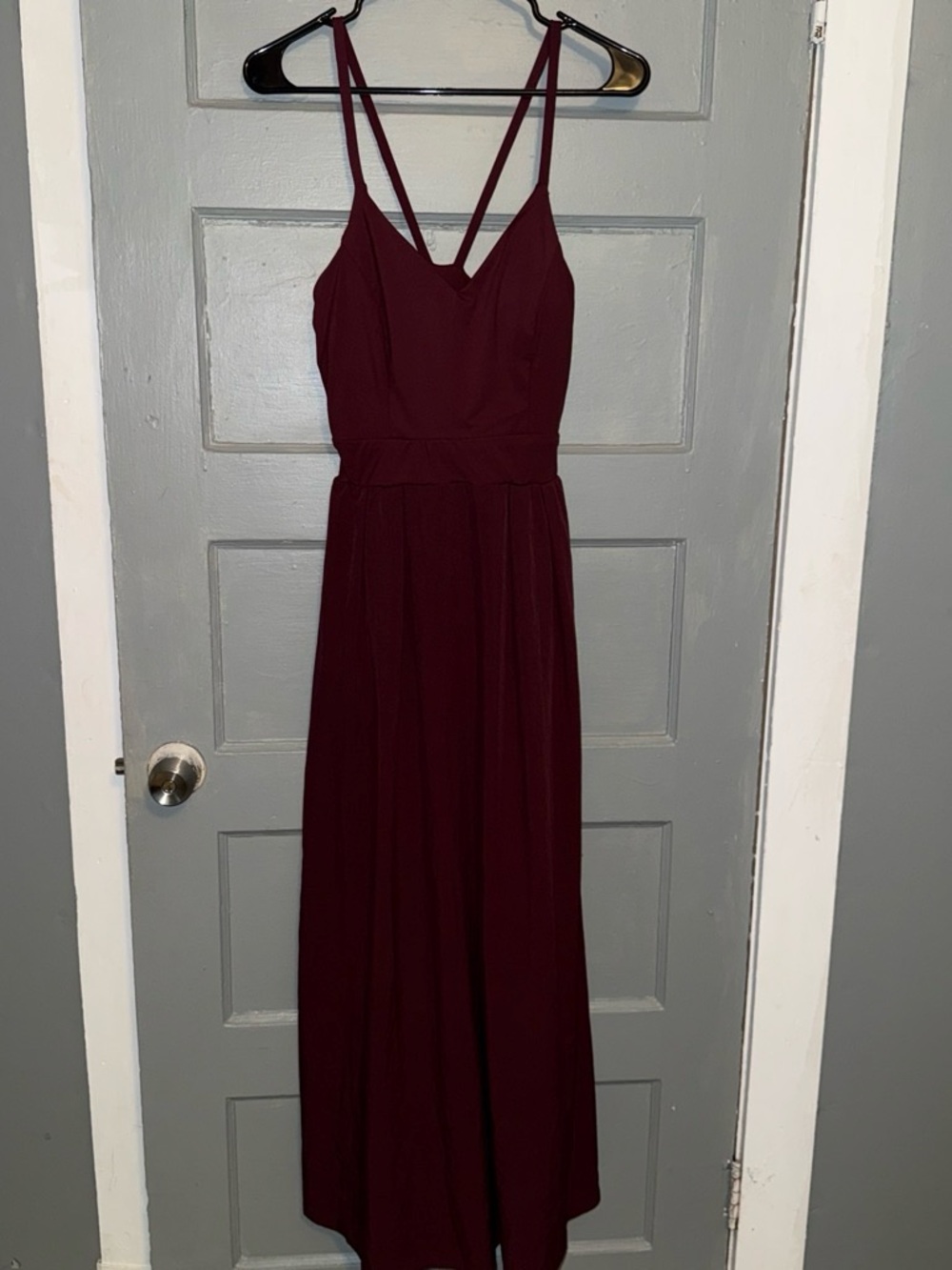 HALARA Strappy V-Neck Maxi Dress in Burgundy